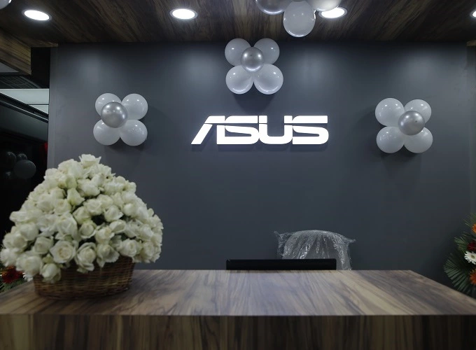 Asus Exclusive Showroom in Chennai